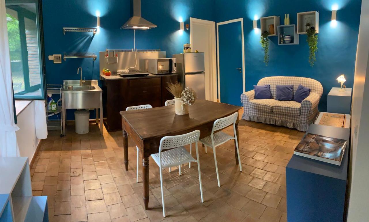 Bed And Breakfast Il Glicine Piedimonte Etneo Bagian luar foto