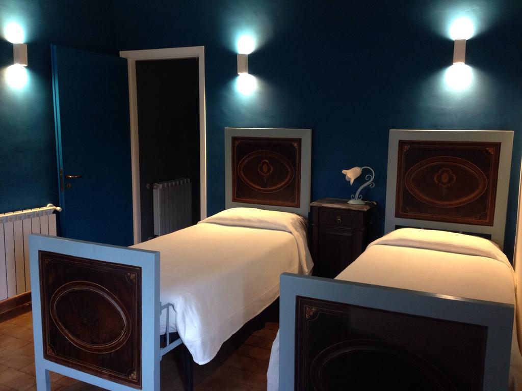 Bed And Breakfast Il Glicine Piedimonte Etneo Bagian luar foto